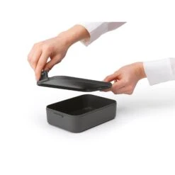 Brabantia Make En Take Lunchbox Medium Donkergrijs -Huis Keuken 102 2520 3 1