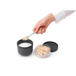 Brabantia Make En Take Yoghurtbeker 0,5 Liter Donkergrijs 9 Brabantia Make En Take Yoghurtbeker 0,5 Liter Donkergrijs -Huis Keuken 102 4180 3 1